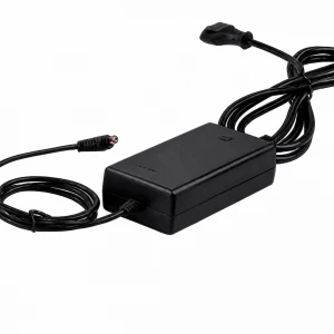 Adaptor cu cablu de alimentare 