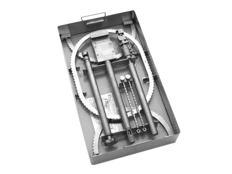 Cutie set retractor,  cu lame si accesorii